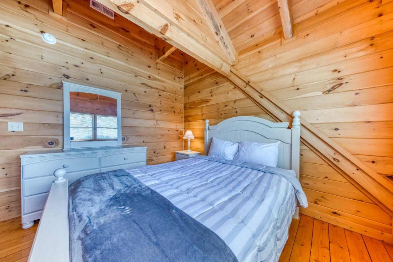 Majestic Lakefront Lodge Sevierville Exterior foto