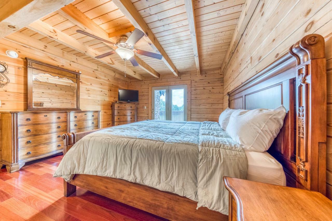 Majestic Lakefront Lodge Sevierville Exterior foto